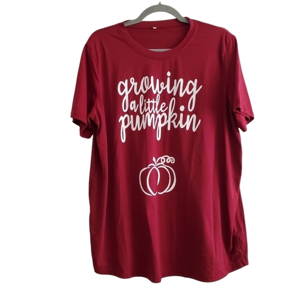 Maternity Women XL Maroon‎ Growing a Little Pumpkin Casual Graphic T-Shirt Fall